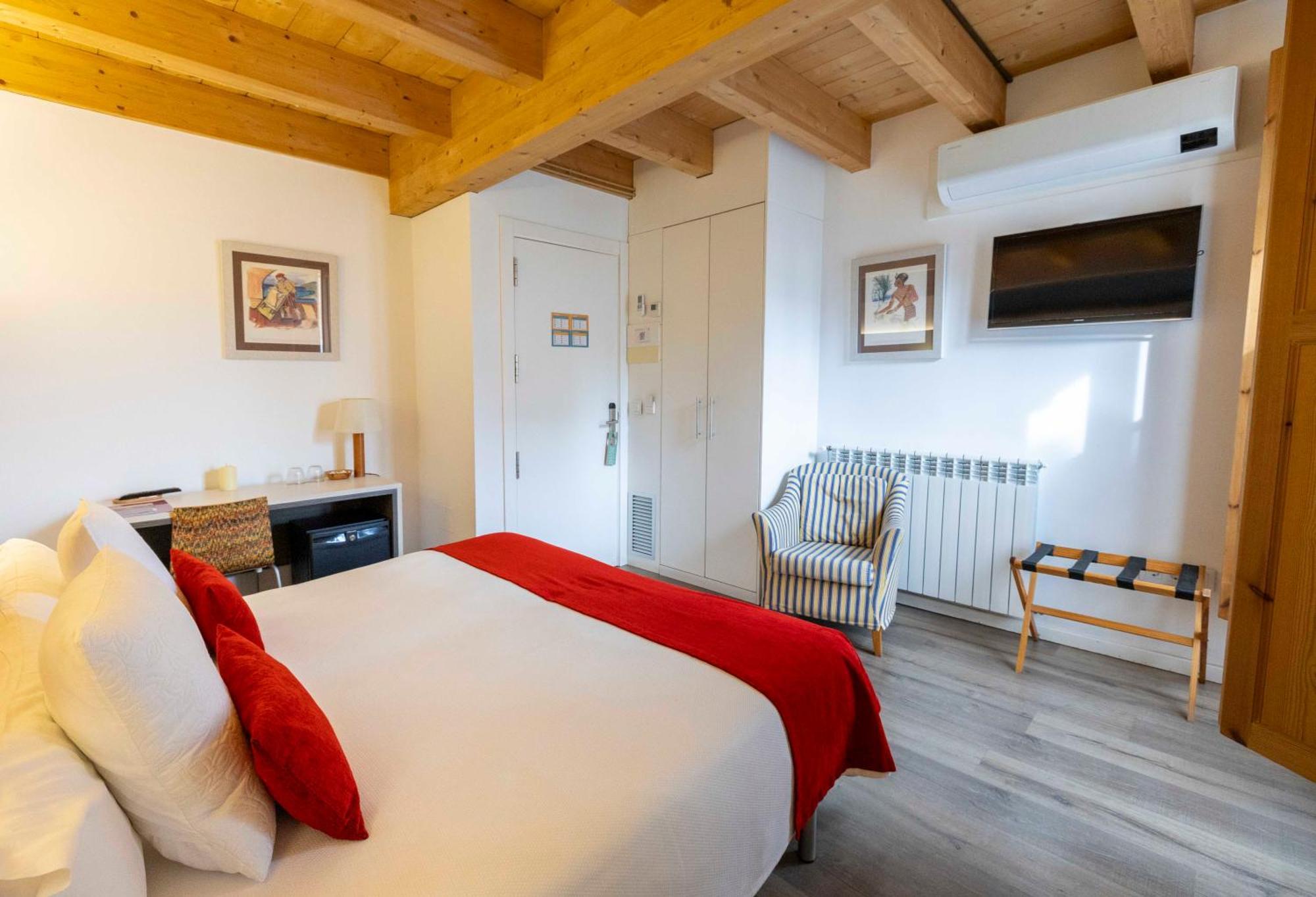Hotel La Freixera Solsona Luaran gambar