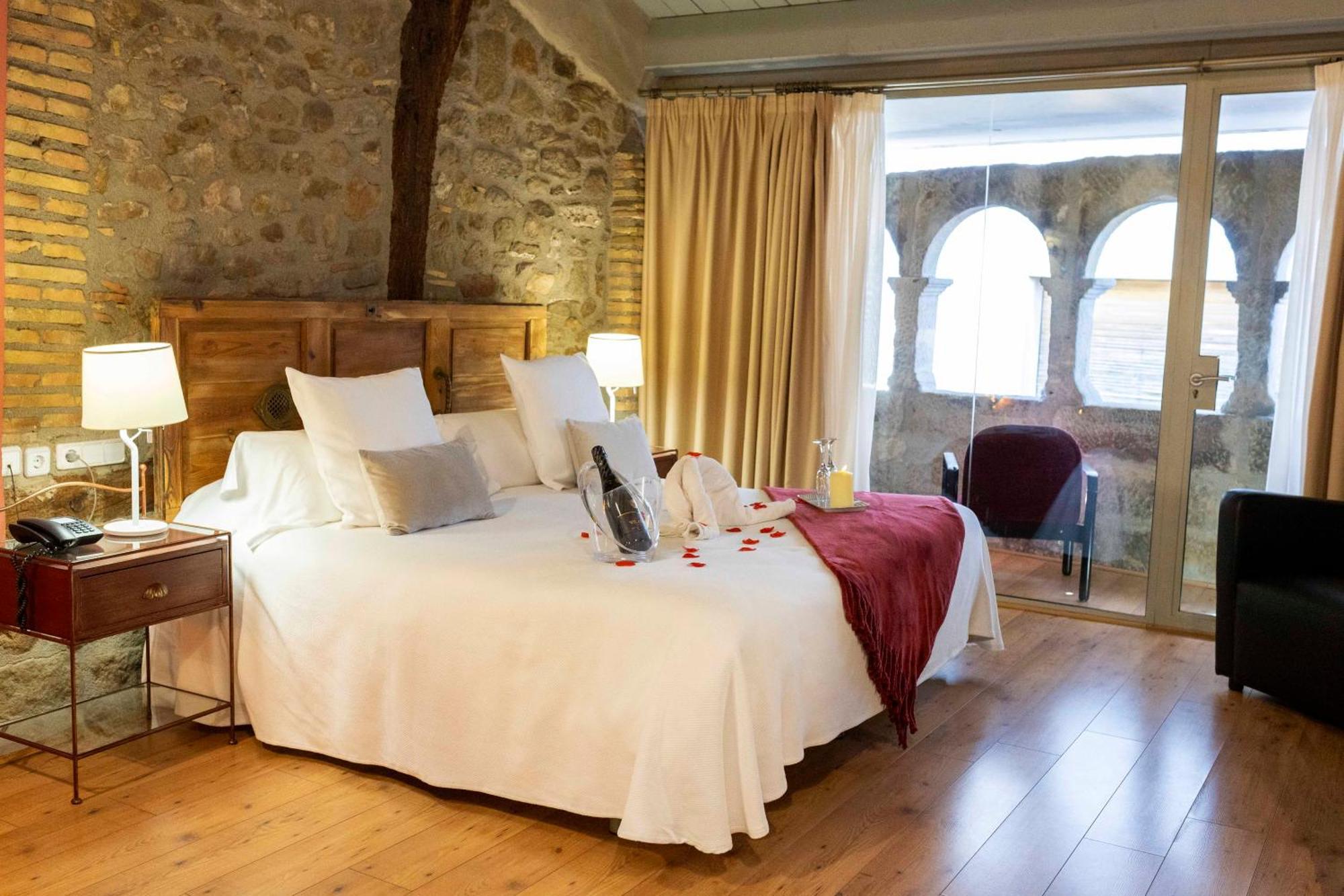 Hotel La Freixera Solsona Luaran gambar