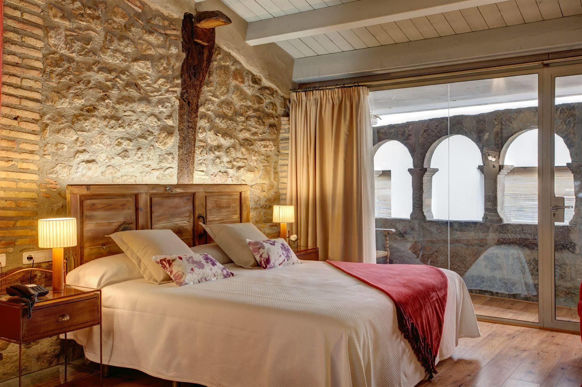 Hotel La Freixera Solsona Luaran gambar